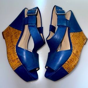 Franco Sarto Blue wedge sandal sz 9